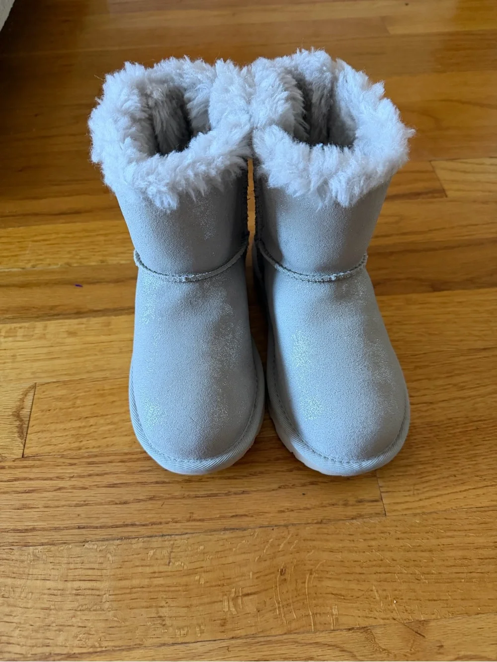 UGG Kids Silver/Grey Bow Back Shearling Boots